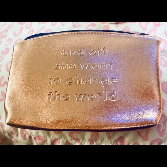 Cute cosmetics  bundle - Picture 3 of 7